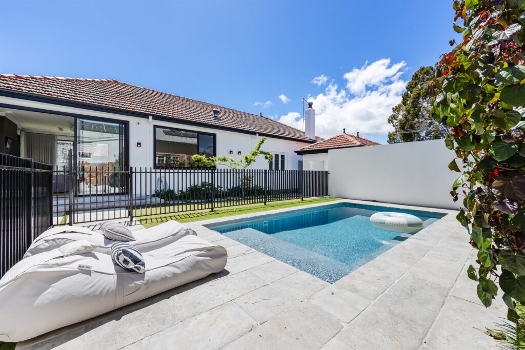 17 Kinninmont Ave, Nedlands-19 (web)