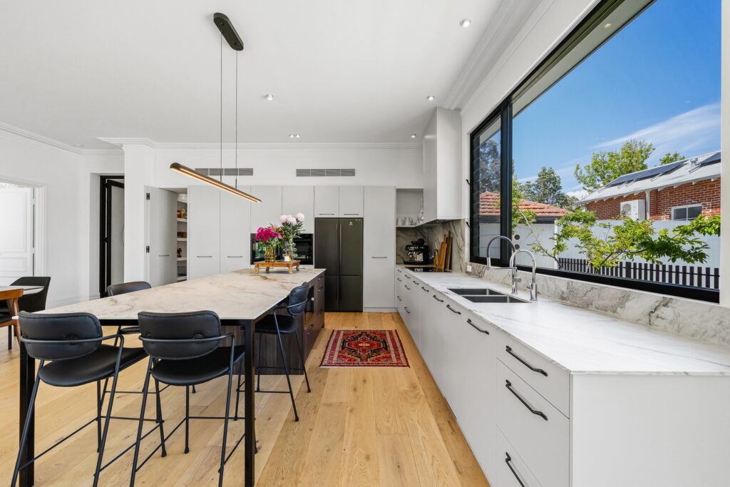 17 Kinninmont Ave, Nedlands-53 (web)