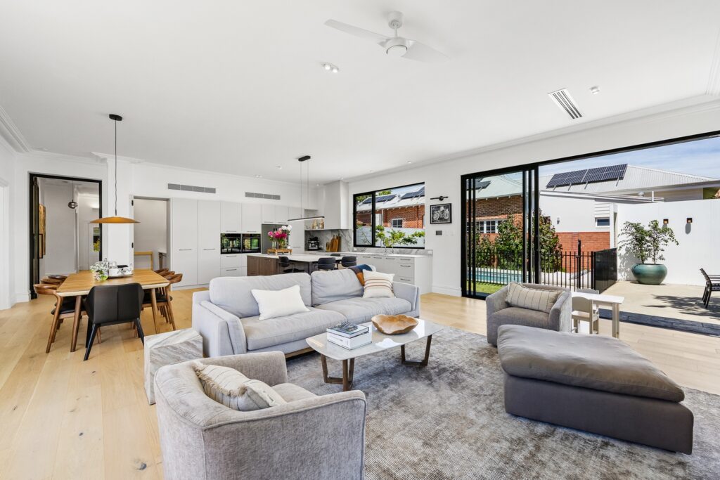 17 Kinninmont Ave, Nedlands-72 (web)