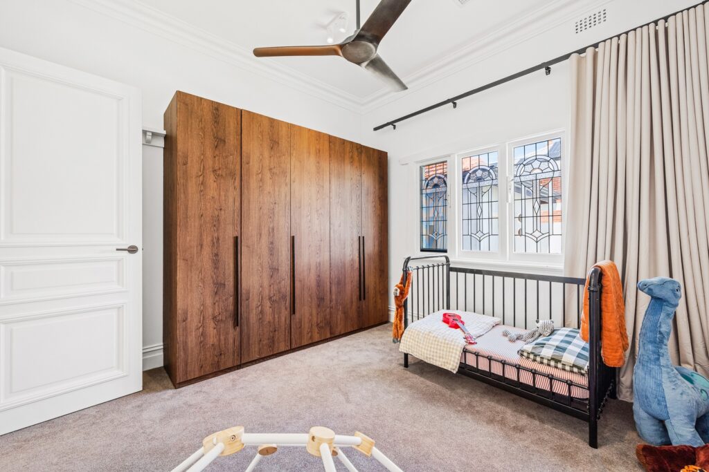 17 Kinninmont Ave, Nedlands-87 (web)